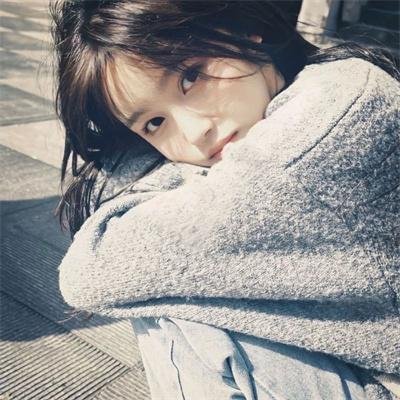 莉香:自称28岁的纯爱怪兽